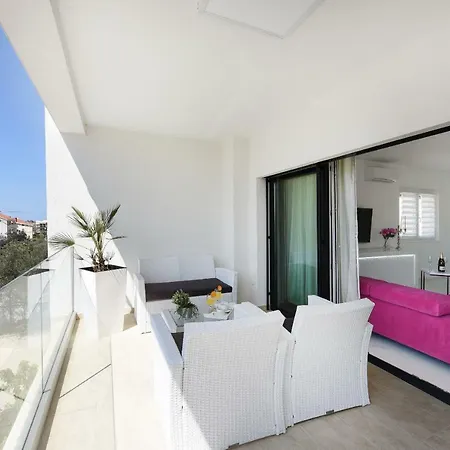 Apartman Perla